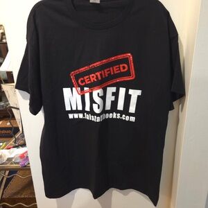 LIKE NEW "Certified Misfit" Falstaffbooks Black T-Shirt Extra Large